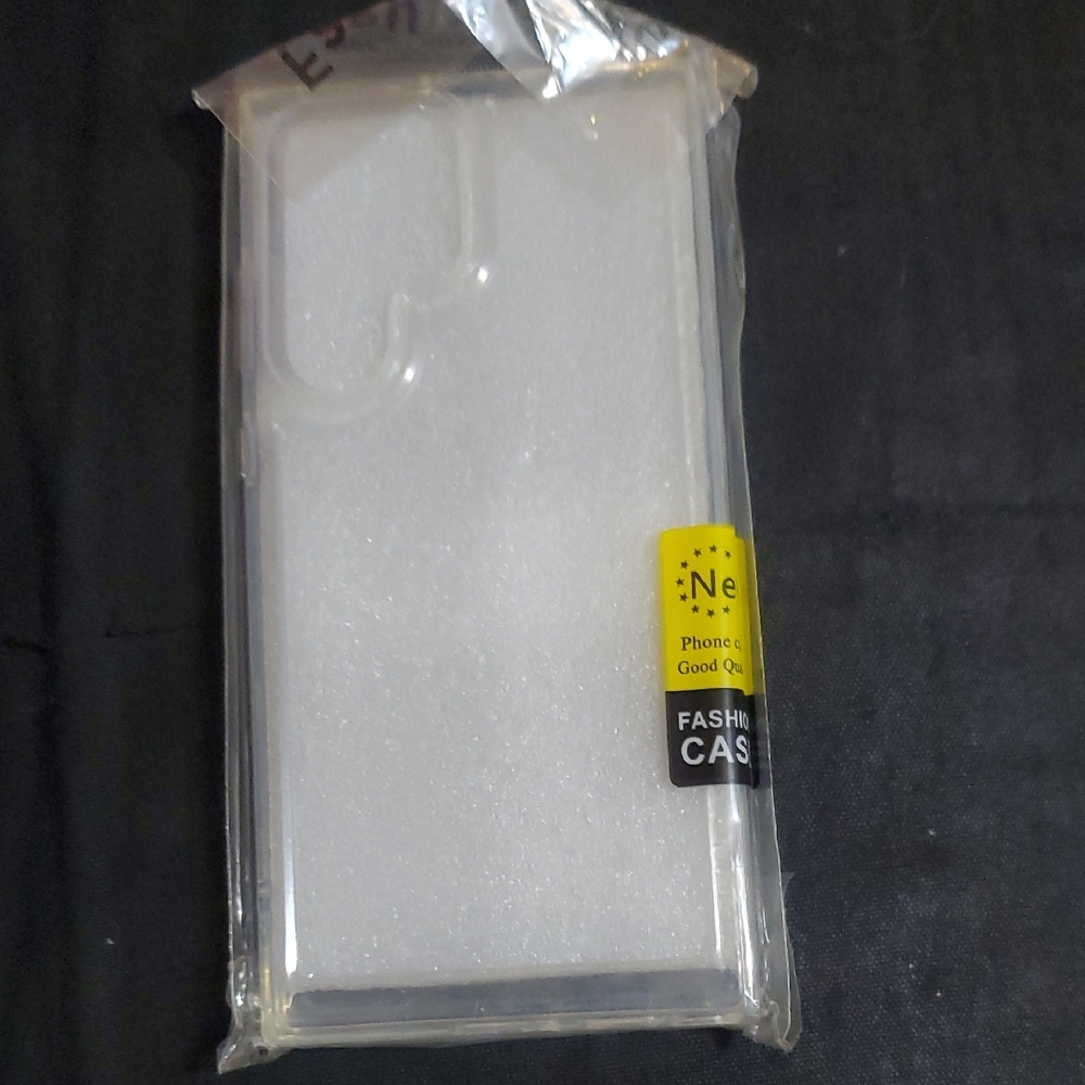 Samsung Galaxy S22 Ultra Clear Phone Case